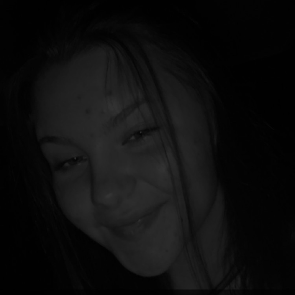 Meet your Posher, Majka